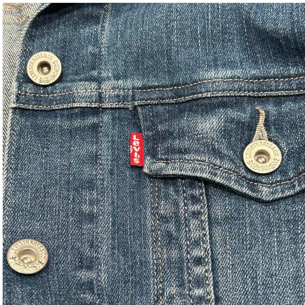 Levi's Women's Fitted Denim Trucker JacketJean Jacket Women's Med Indie Boho - Picture 5 of 9